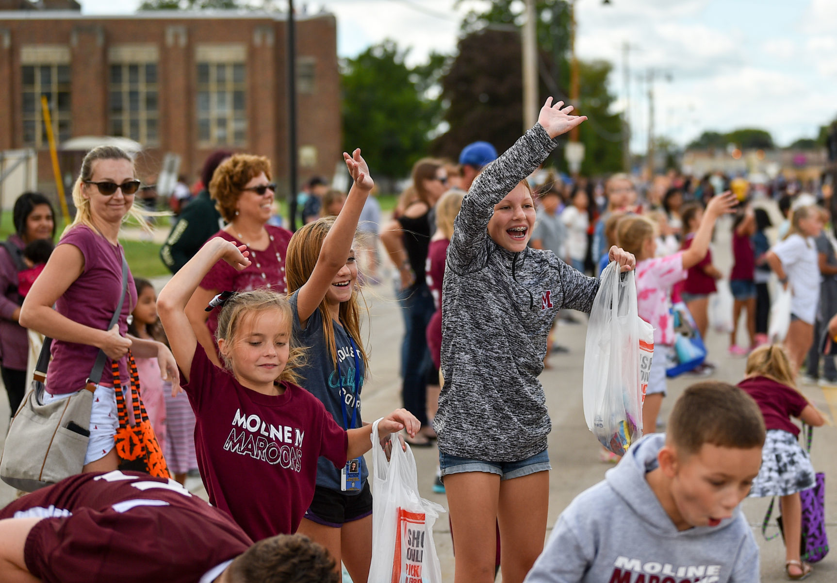 091419-mda-nws-molinehomecoming-061a.JPG
